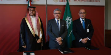 México presenta proyectos económicos prioritarios a delegación empresarial de Arabia Saudita