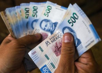 Carlos Slim está de acuerdo con reforma al salario mínimo y pensiones propuesta por López Obrador