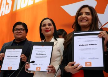 Cuevas y Barrales se registran como candidatas al Senado por MC