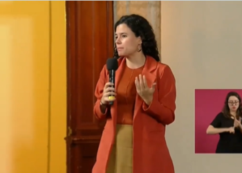 Luisa María Alcalde presentó la reforma a la Constitución en materia de austeridad y remuneraciones