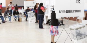 “De ninguna manera está en riesgo la elección”: Claudia Zavala