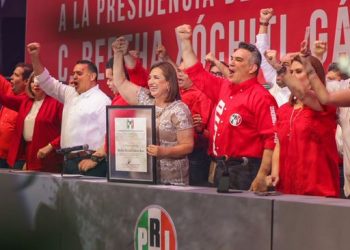 En Mérida, Yucatán recibe Xóchitl Gálvez constancia como candidata del PRI a la Presidencia  