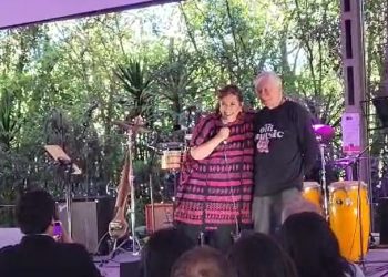 Festeja Xóchitl Gálvez su cumpleaños entre familiares, amigos y colaboradores
