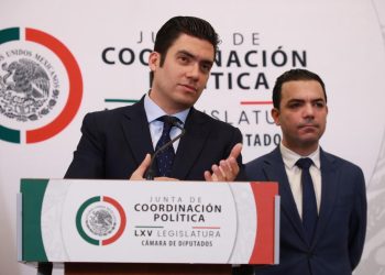 El mundo al revés; ahora el PAN exige a Morena votar la semana laboral de 40 horas