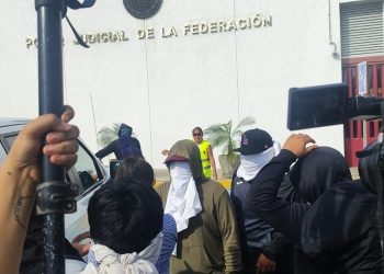 Ellos solo perdieron sus cargos, yo perdí un hijo: señala mamá de Yanqui Kothan