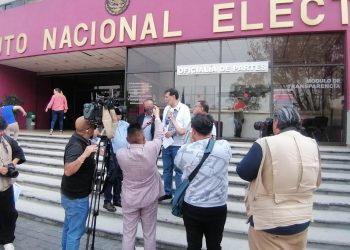 PT presenta queja ante el INE por uso indebido del emblema del órgano electoral