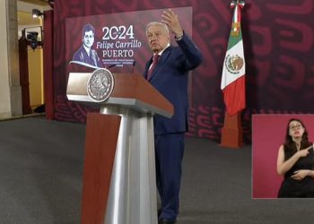 AMLO plantea que Aeropuerto de Toluca sea 100% público y quede a cargo de Semar