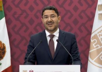 Pide Martí Batres a candidatos a respetar ley electoral