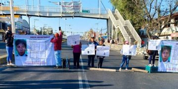 Bloqueo en la México-Pachuca por desaparición de menor