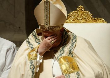 El Papa presidió la Vigilia y recordó a los pueblos destruidos por la injusticia