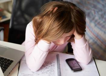 ¿Cómo identificar la violencia digital de género?