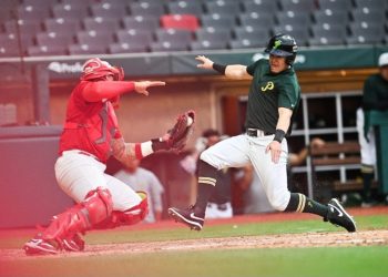 Diablos Rojos gana su primer juego de práctica
