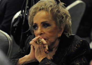Silvia Pinal ingresa al hospital