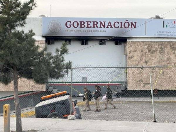Con misa recuerdan a 40 migrantes fallecidos en incendio en estación migratoria - Enfoque Noticias