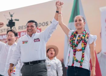 Javier May arranca su campaña en Paraíso, acompañado de Sheinbaum