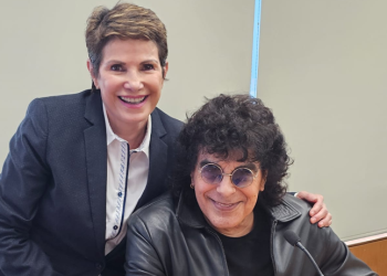 En entrevista, Laureano Brizuela nos habla de su música, proyectos y hasta política