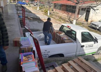 Realiza Coahuila entrega de libros de texto gratuitos
