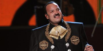 Pepe Aguilar publica su nuevo sencillo, ‘Corazón a medio día’, y arranca nueva gira