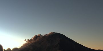 Gobierno de Puebla llama a atender recomendaciones ante caída de ceniza del Popocatépetl
