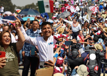 Con candidatas a la presidencia, arrancan campañas en Puebla