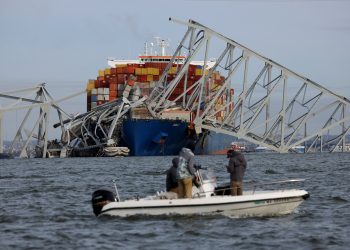 Baja a 6 cifra de personas buscadas tras el colapso del puente en EU, checa aquí el video