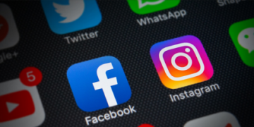 Usuarios reportan caída de Facebook e Instagram