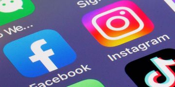 Bruselas pide información a Facebook, Instagram y otras plataformas sobre riesgos de la IA
