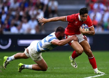 Kansas City Chiefs contrata al ex estrella del rugby galés Rees-Zammit
