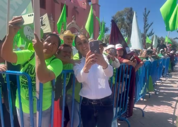 Claudia Sheinbaum llama a simpatizantes en SLP a votar parejo en boleta electoral