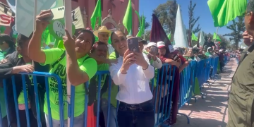 Claudia Sheinbaum llama a simpatizantes en SLP a votar parejo en boleta electoral