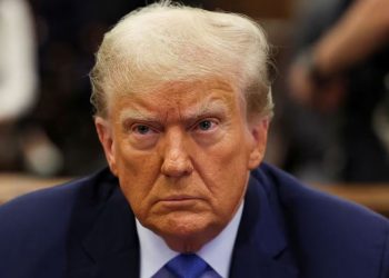 Trump acusa a los medios de sacar de contexto sus palabras sobre el “baño de sangre”