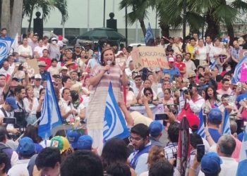 “López Obrador ha lucrado políticamente con el caso Ayotzinapa y ahora se le revierte”, asegura Xóchitl Gálvez