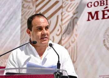 Aprueba comisión legislativa dar licencia a Cuauhtémoc Blanco