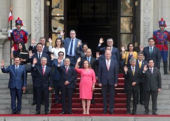El Congreso de Perú da su respaldo al gabinete de Boluarte