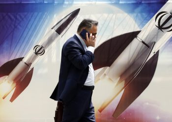 Irán advierte de que podría lanzar ataques contra "lugares recreativos y turísticos"