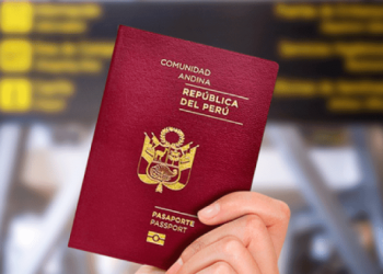 México aplaza hasta mayo el requisito de visado para turistas de Perú