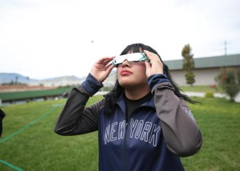 Coahuila suspenderá clases el próximo lunes por eclipse solar