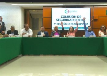 Refrendan dictamen para crear el Fondo de Pensiones del Bienestar; va al pleno