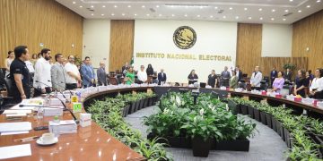 El TEC de Monterrey CDMX contará los votos del extranjero; Taddei
