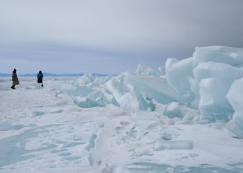 Putin prohíbe los vertidos de aguas residuales en el lago Baikal