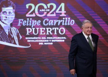 “Ya di instrucciones a la fuerza aérea para que vayan a buscar a nuestra embajadora en Ecuador”: AMLO