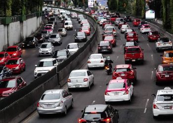 Autoridades capitalinas dan prórroga para pago del refrendo