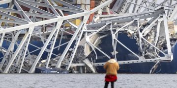Autoridades de Estados Unidos hallan un nuevo cuerpo del accidente en el puente de Baltimore
