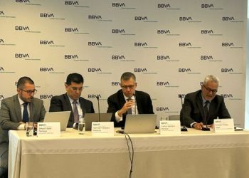 “Es fundamental que se hagan los recortes en el déficit presupuestal del próximo año”: Carlos Serrano
