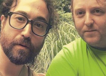 Lennon y McCartney, los hijos de los dos famosos Beatles sacan juntos una canción