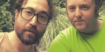 Lennon y McCartney, los hijos de los dos famosos Beatles sacan juntos una canción
