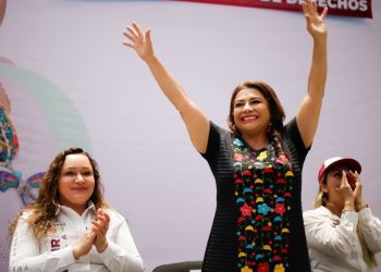 Promete Brugada que adultos mayores recibirán pensión a partir de los 60 años