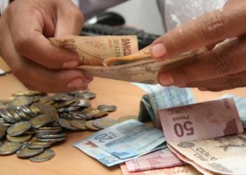 BBVA México respalda propuesta de elevar el salario en México