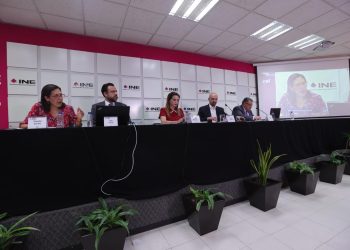 El INE ordenó sancionar al presidente por la Mañanera del 9 de abril