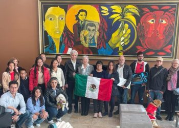 SRE confirma que su personal diplomático en Ecuador ya vuela de regreso a México